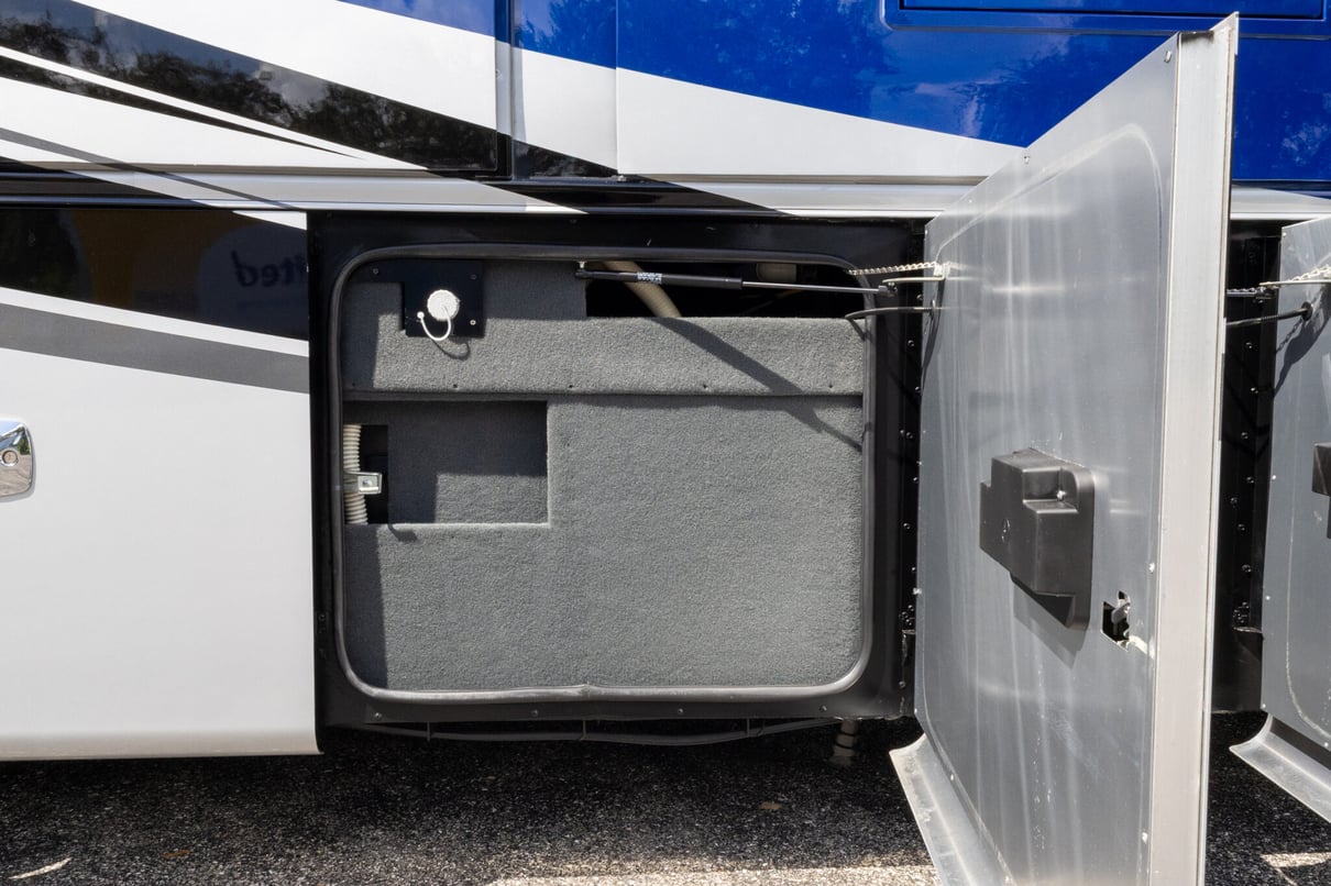 2022 Tiffin Allegro Bus 45 OP gallery image-37