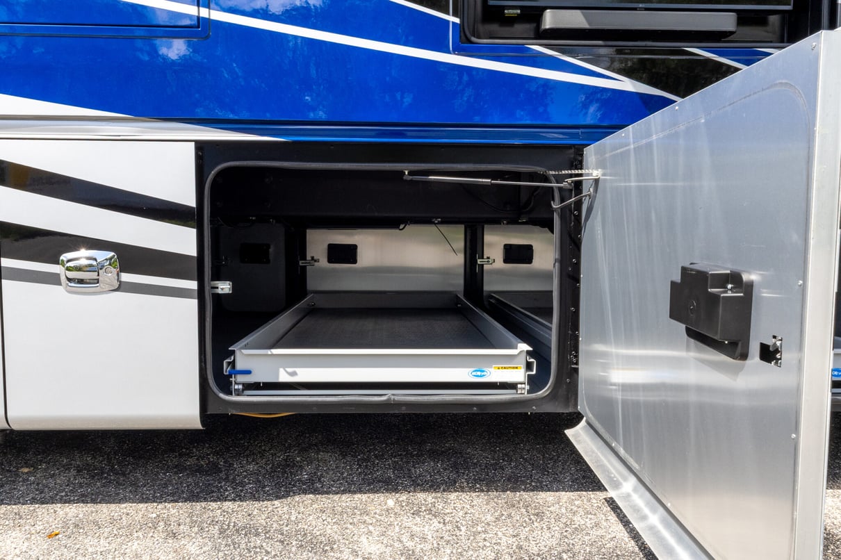 2022 Tiffin Allegro Bus 45 OP gallery image-39