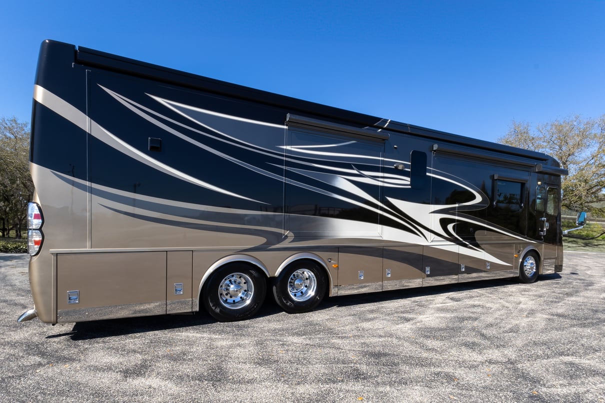 2014 Newmar King Aire 4593 gallery image-4