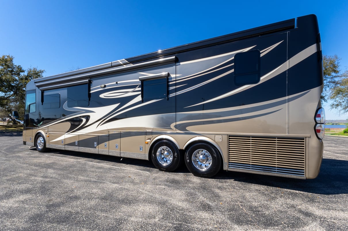 2014 Newmar King Aire 4593 gallery image-8