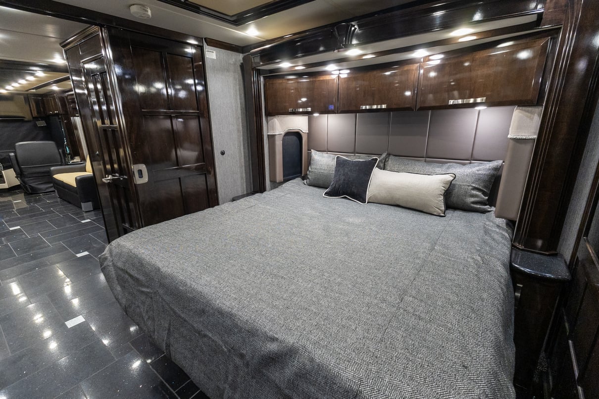 2014 Newmar King Aire 4593 gallery image-26