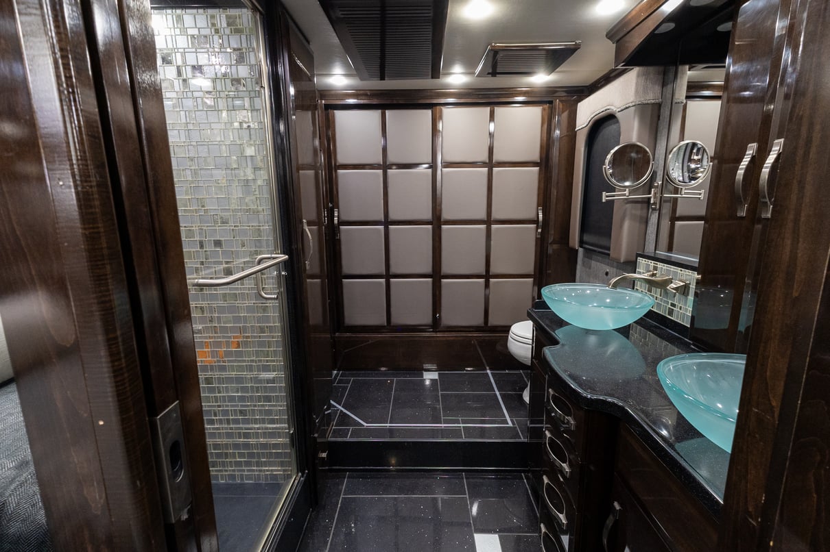 2014 Newmar King Aire 4593 gallery image-28