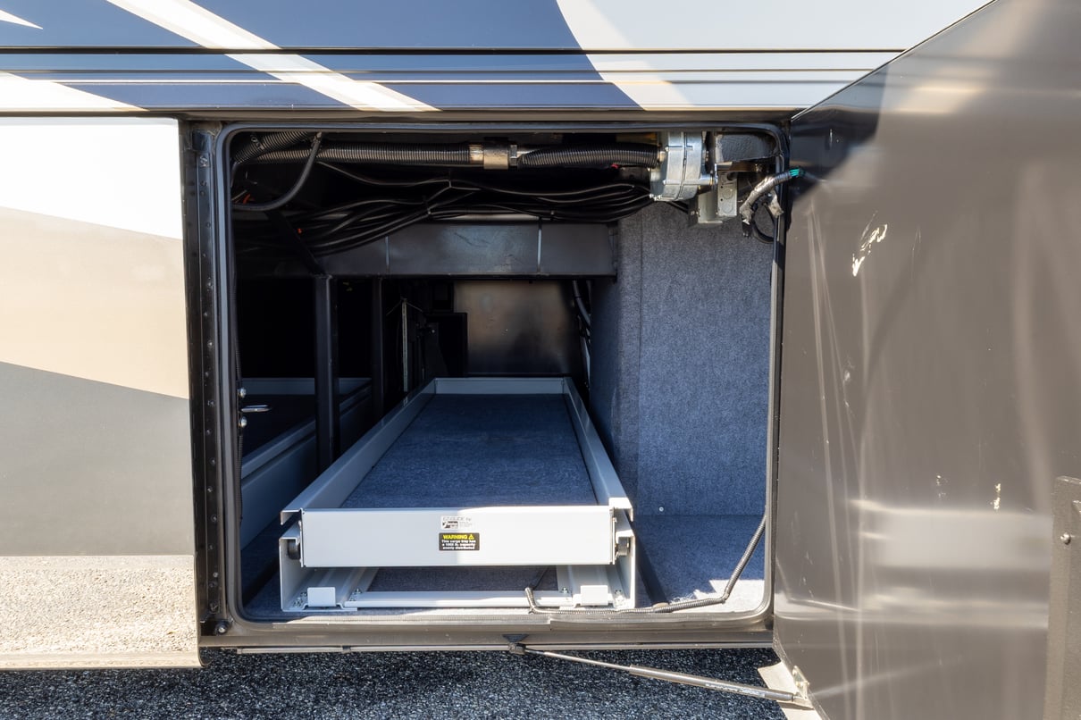 2014 Newmar King Aire 4593 gallery image-39