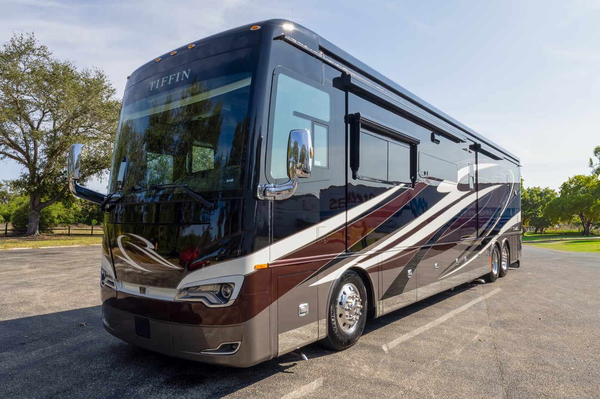 2022 Tiffin Allegro Bus 45 OPP gallery image-11