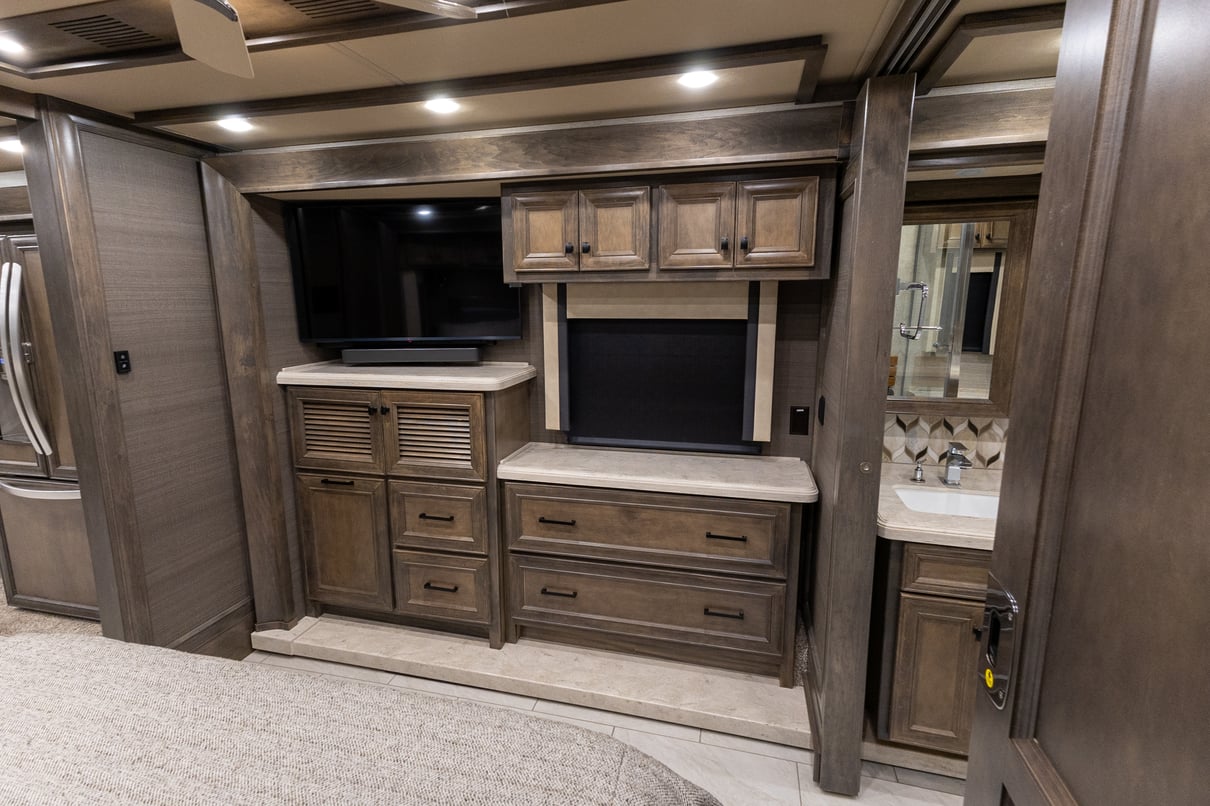 2022 Tiffin Allegro Bus 45 OPP gallery image-25