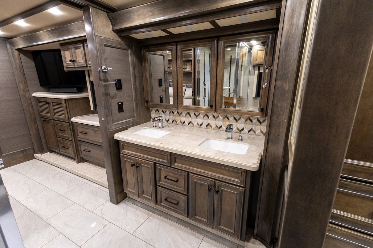 2022 Tiffin Allegro Bus 45 OPP gallery image-26