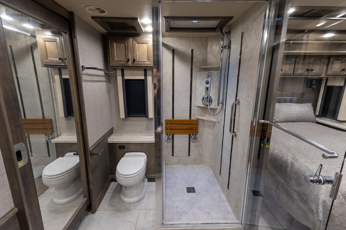 2022 Tiffin Allegro Bus 45 OPP gallery image-27