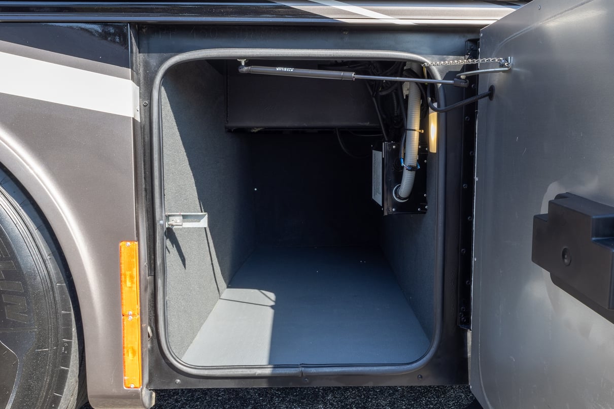 2022 Tiffin Allegro Bus 45 OPP gallery image-33