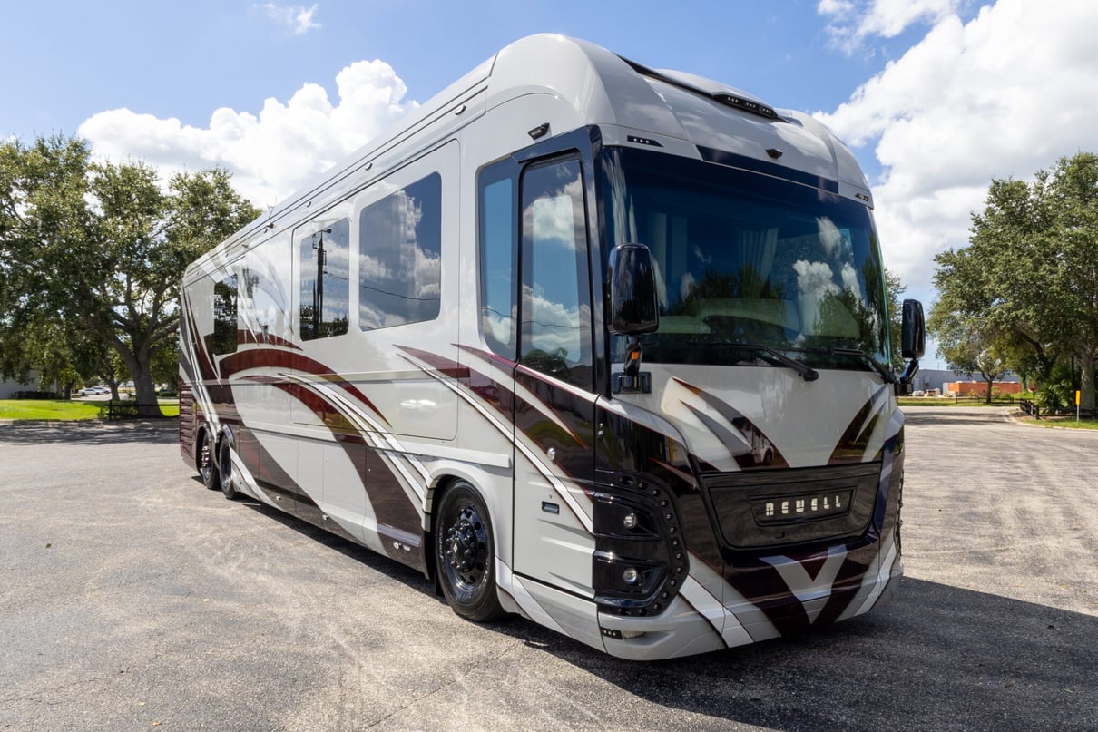 2023 Newell P50 gallery image-1