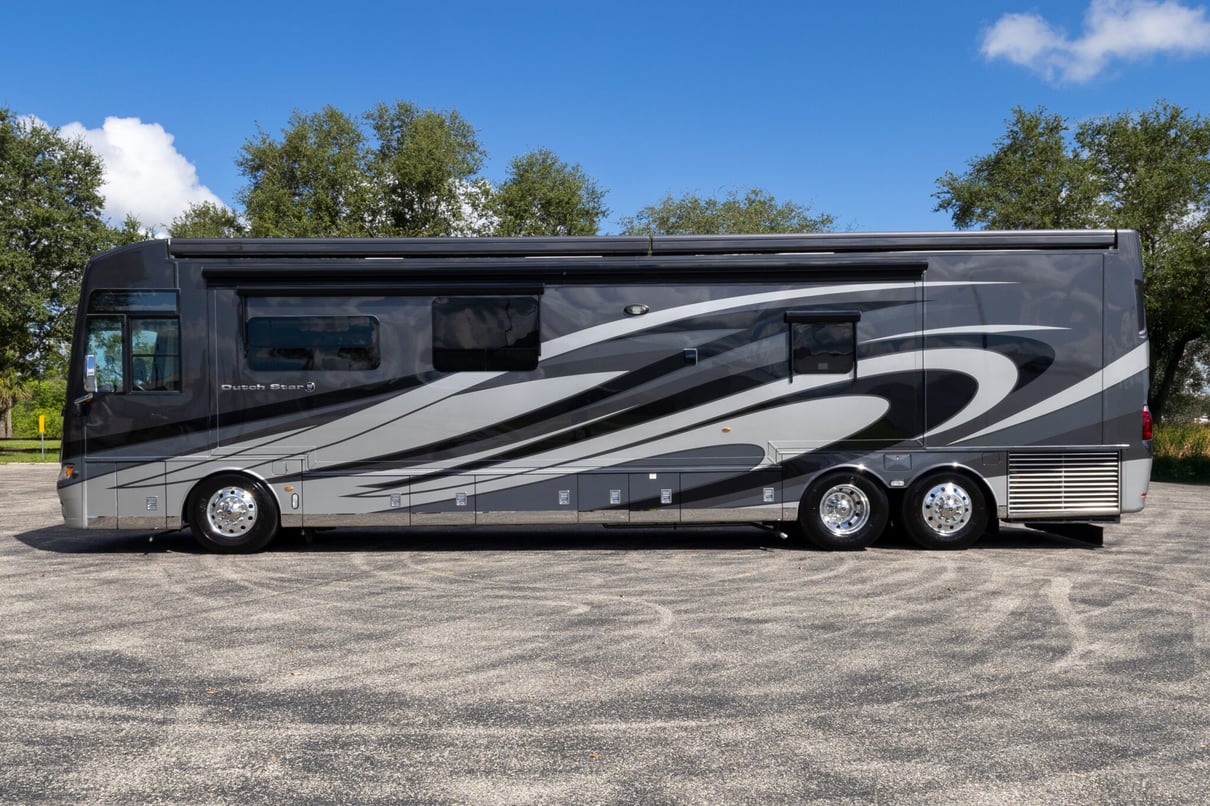 2018 NEWMAR DUTCH STAR 4327 gallery image-9