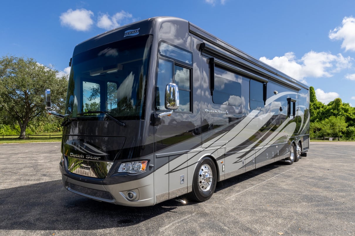 2018 NEWMAR DUTCH STAR 4327 gallery image-11