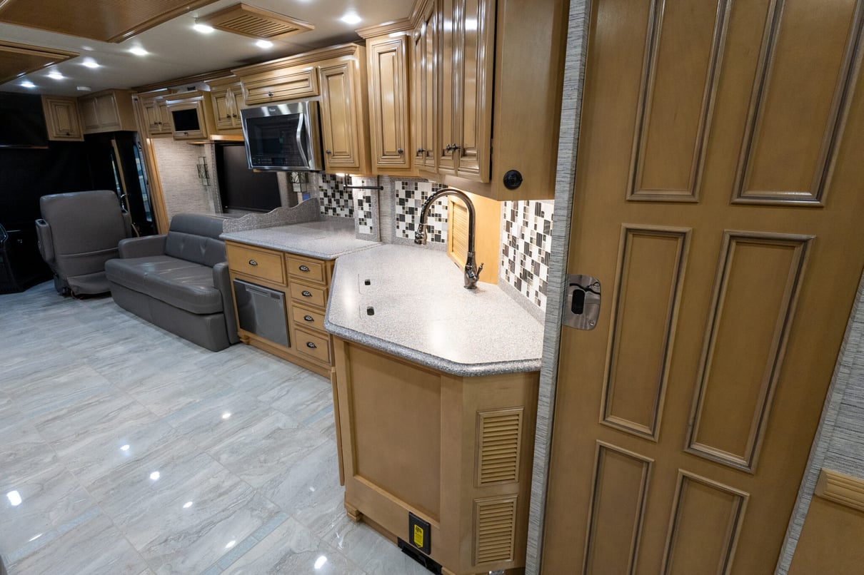 2018 NEWMAR DUTCH STAR 4327 gallery image-20