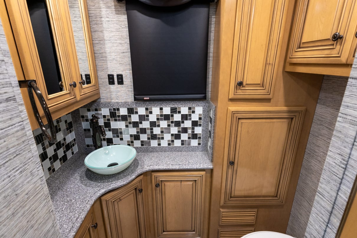 2018 NEWMAR DUTCH STAR 4327 gallery image-21