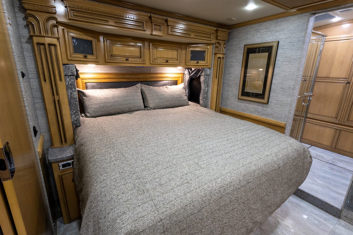 2018 NEWMAR DUTCH STAR 4327 gallery image-24