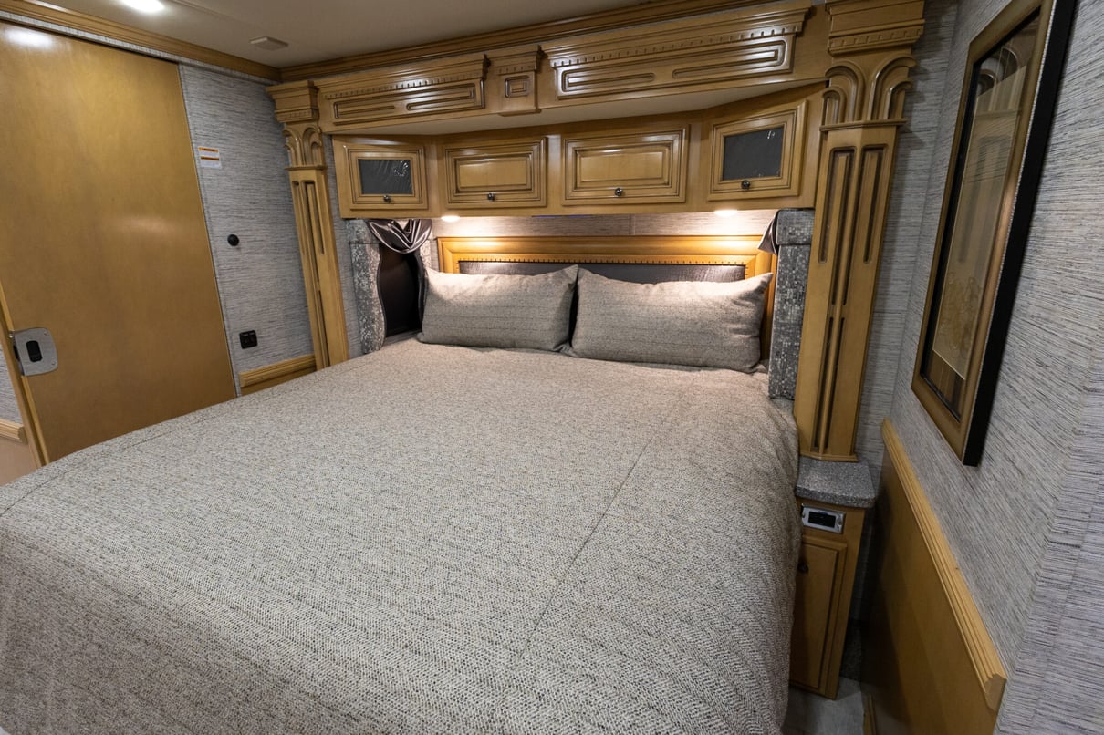 2018 NEWMAR DUTCH STAR 4327 gallery image-26