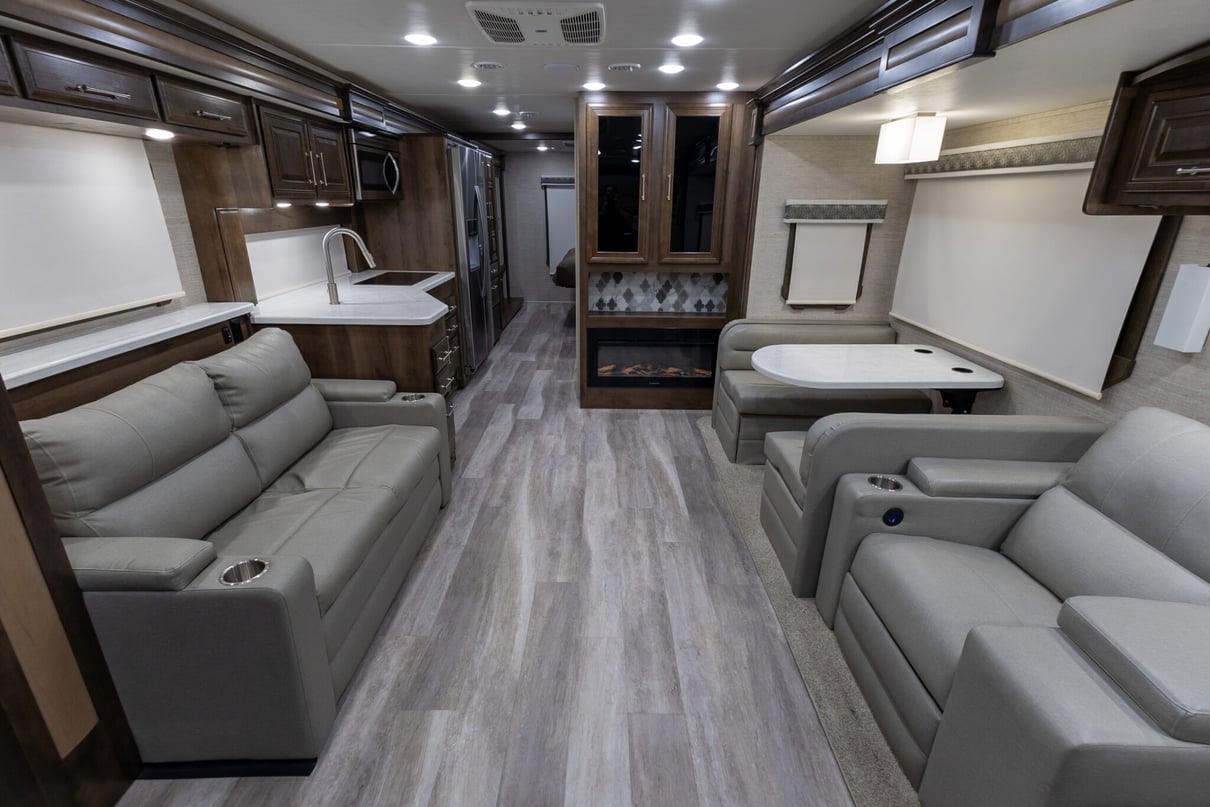 2022 Entegra Accolade 37M gallery image-14