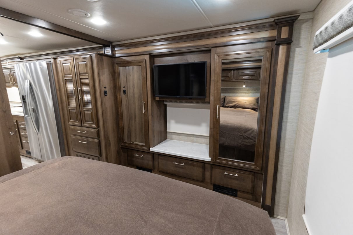 2022 Entegra Accolade 37M gallery image-29