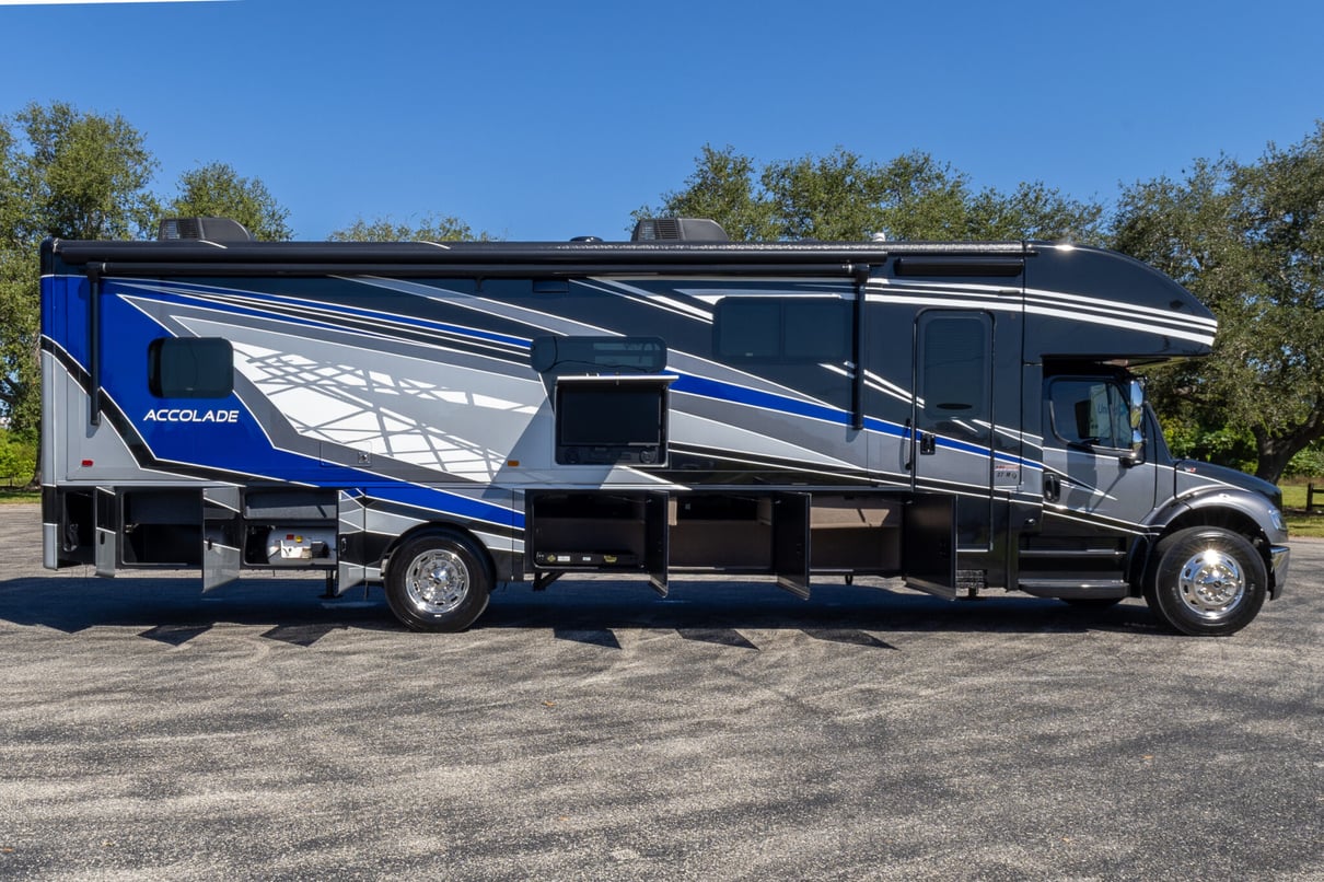 2022 Entegra Accolade 37M gallery image-30