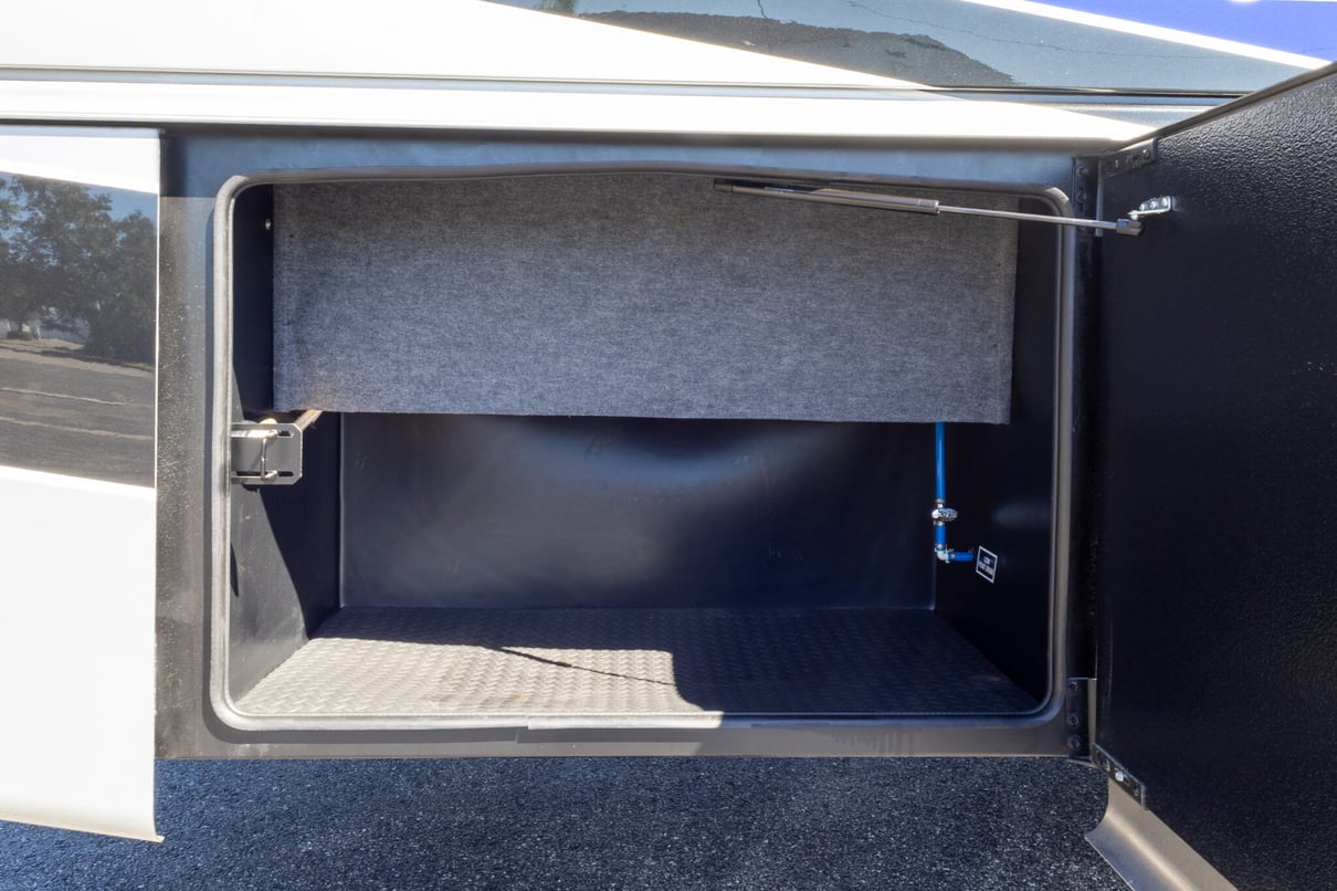 2022 Entegra Accolade 37M gallery image-33