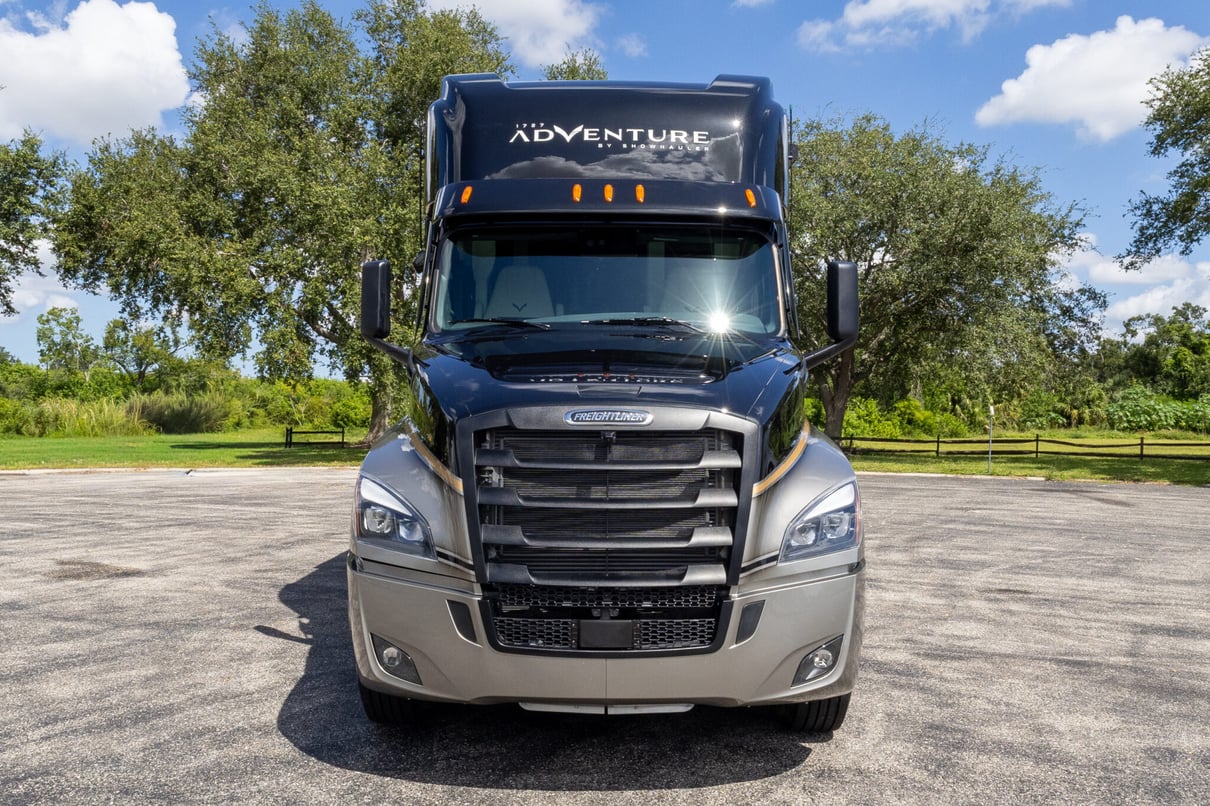 2026 ShowHauler Adventure A4501 gallery image-12