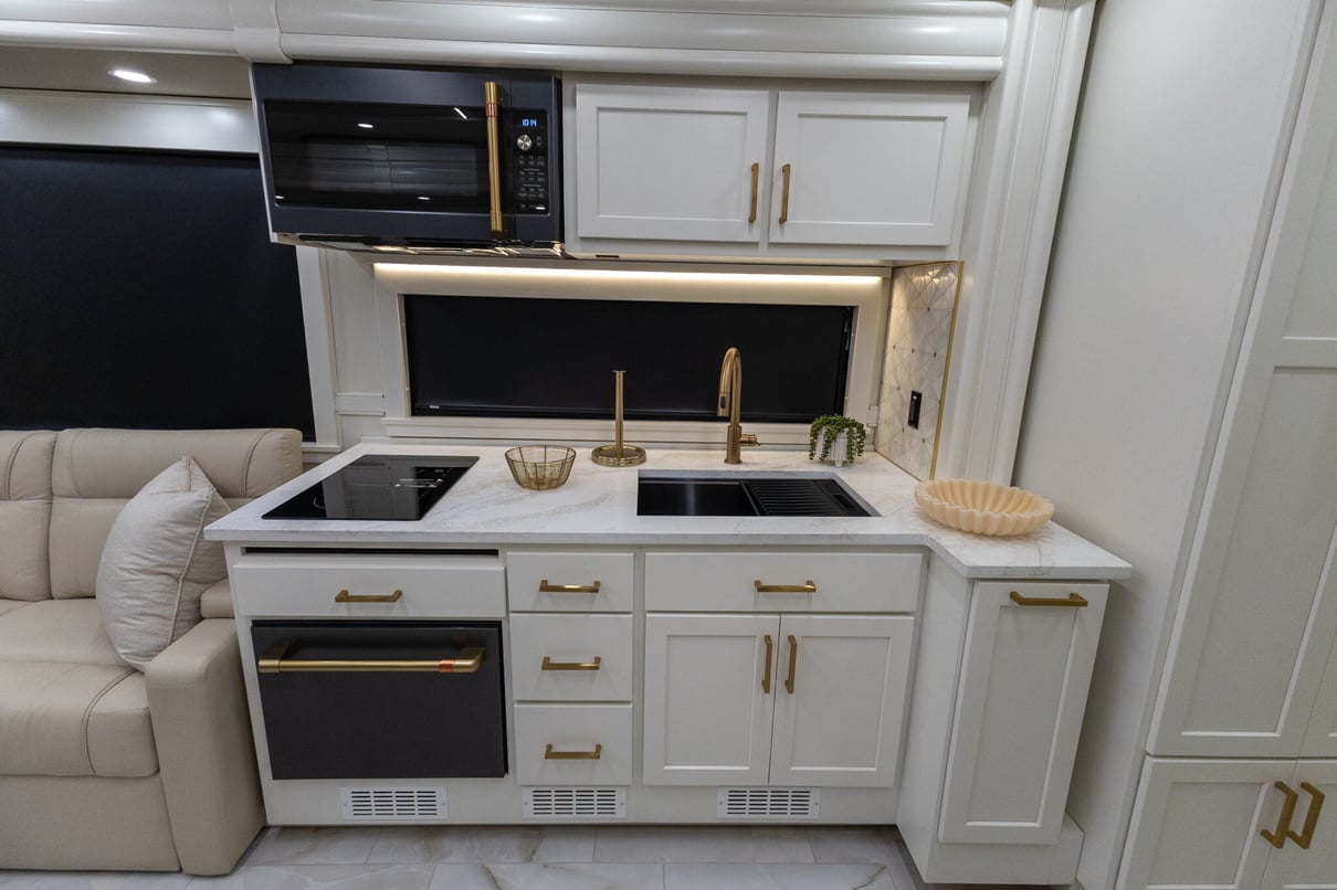 2026 ShowHauler Adventure A4501 gallery image-20