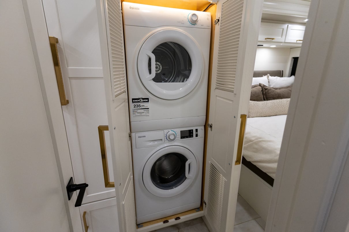 2026 ShowHauler Adventure A4501 gallery image-32