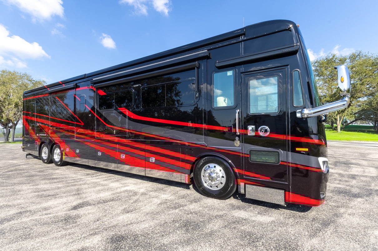 2023 Tiffin Allegro Bus 45 FP gallery image-2