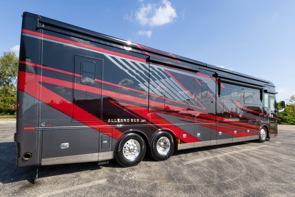 2023 Tiffin Allegro Bus 45 FP