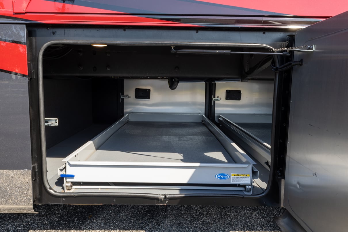 2023 Tiffin Allegro Bus 45 FP gallery image-37