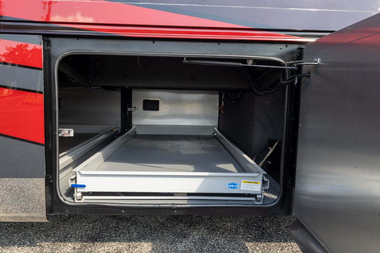 2023 Tiffin Allegro Bus 45 FP gallery image-38