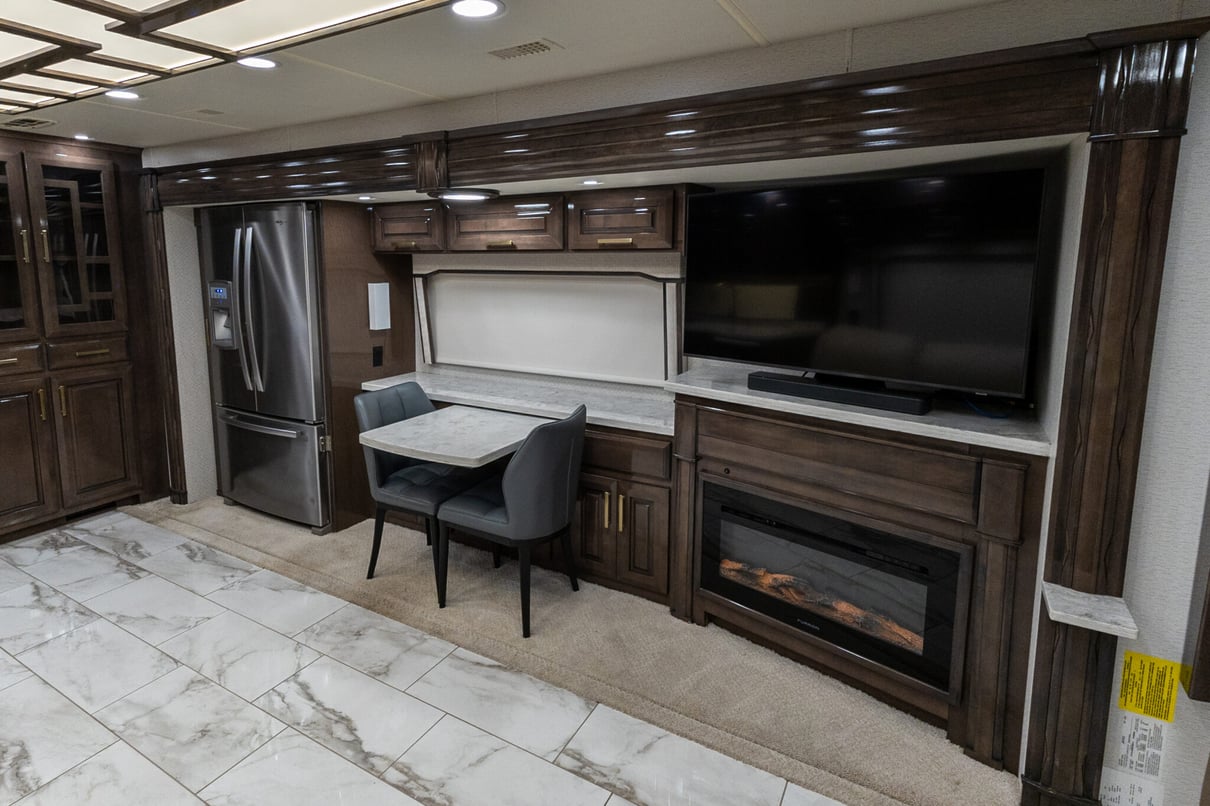 2022 Entegra Cornerstone 45B gallery image-15