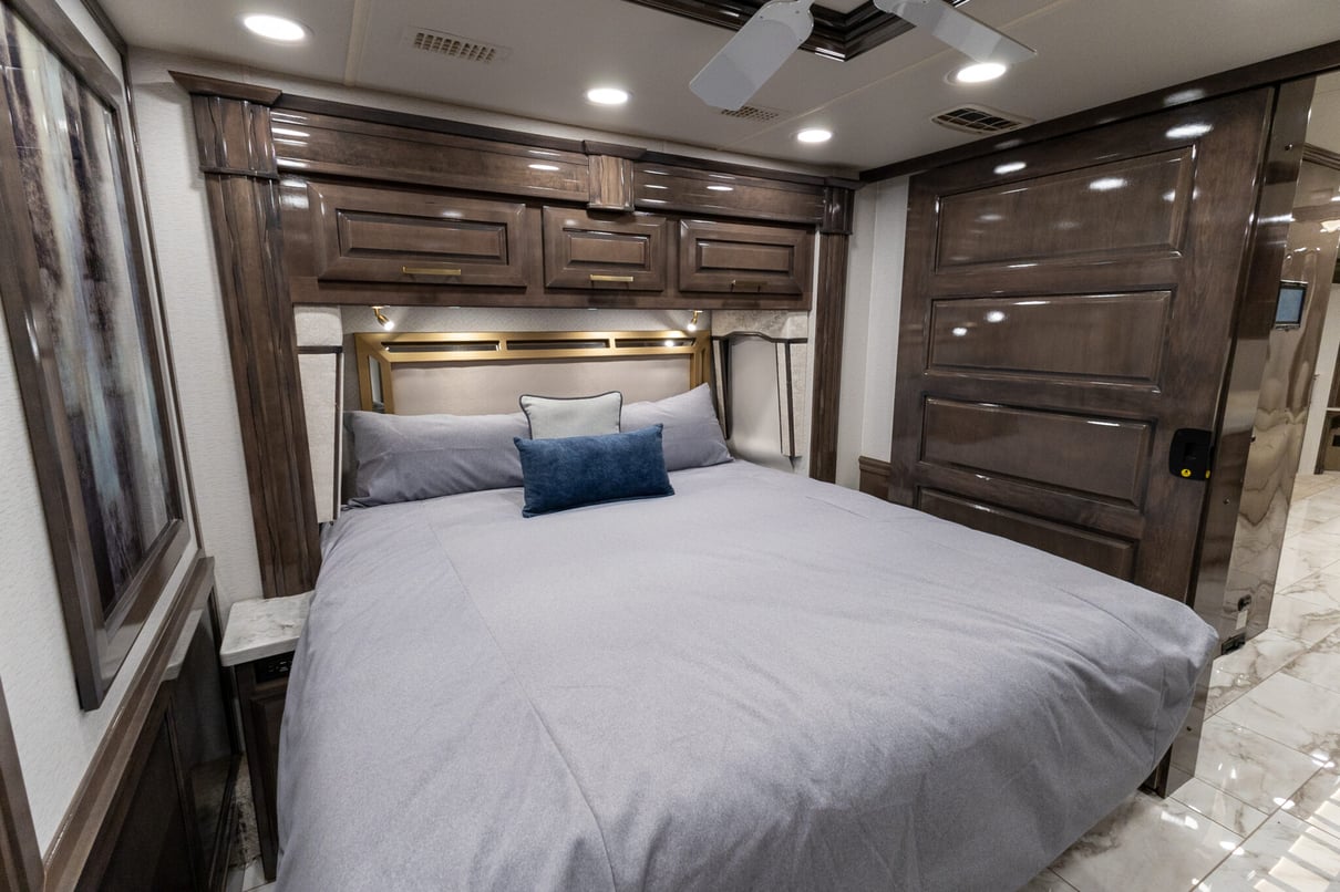 2022 Entegra Cornerstone 45B gallery image-26