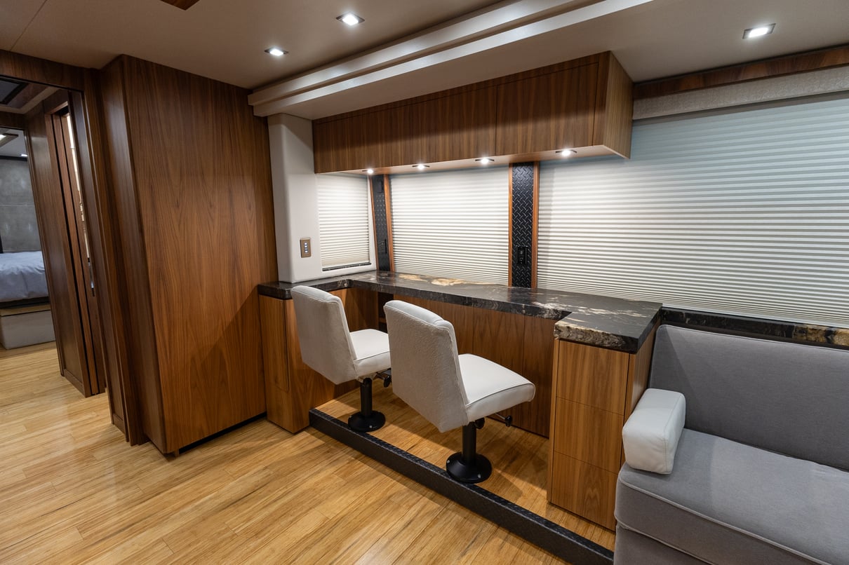 2022 Prevost Millennium X3 45 gallery image-16