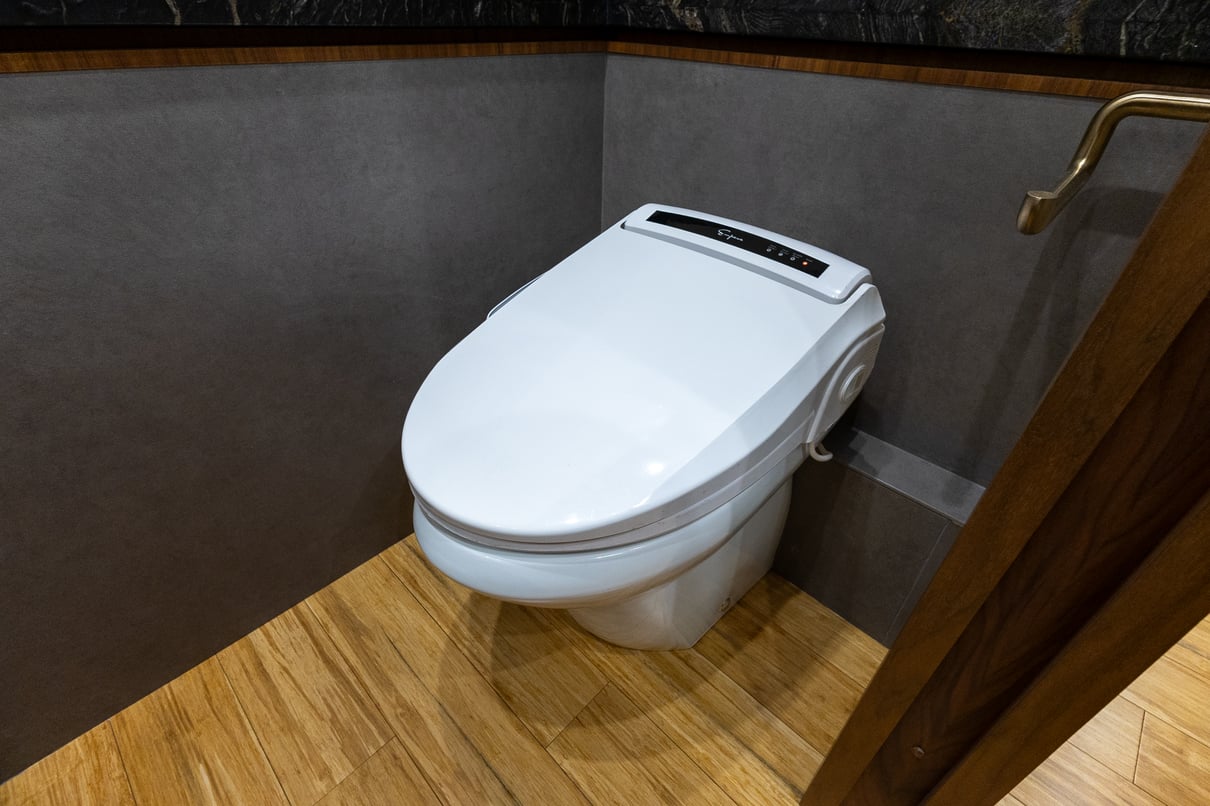 2022 Prevost Millennium X3 45 gallery image-23