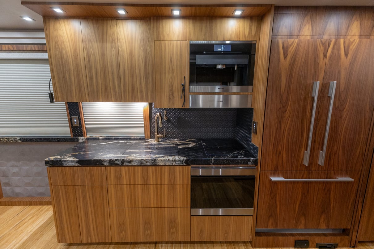 2022 Prevost Millennium X3 45 gallery image-19