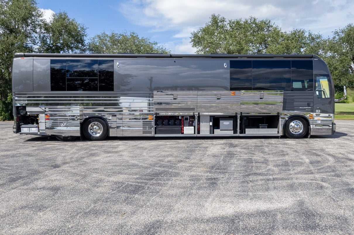 2022 Prevost Millennium X3 45 gallery image-30