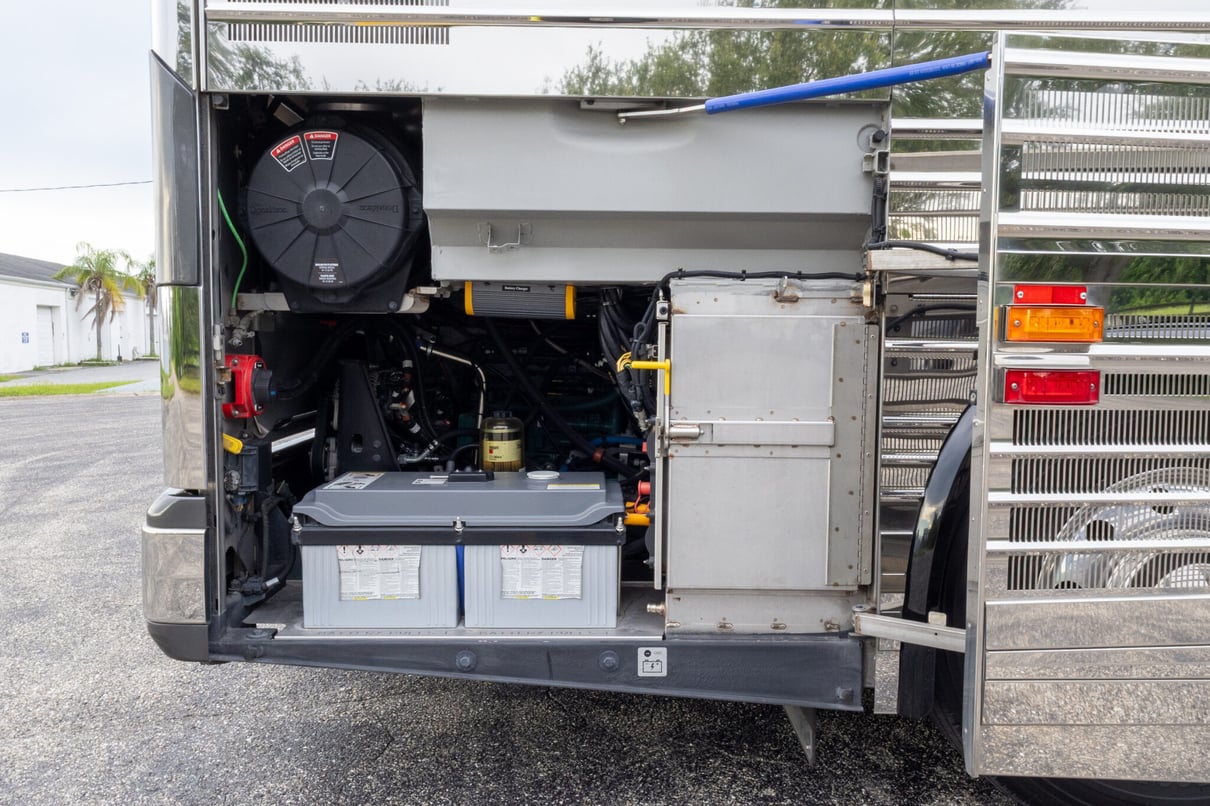 2022 Prevost Millennium X3 45 gallery image-32