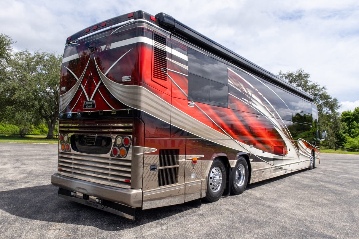 2005 PREVOST LIBERTY H3 45 gallery image-5