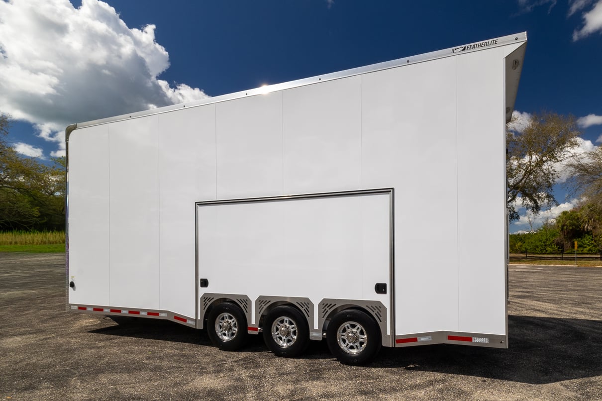 2026 Featherlite 26' Stacker Trailer 4414 gallery image-8