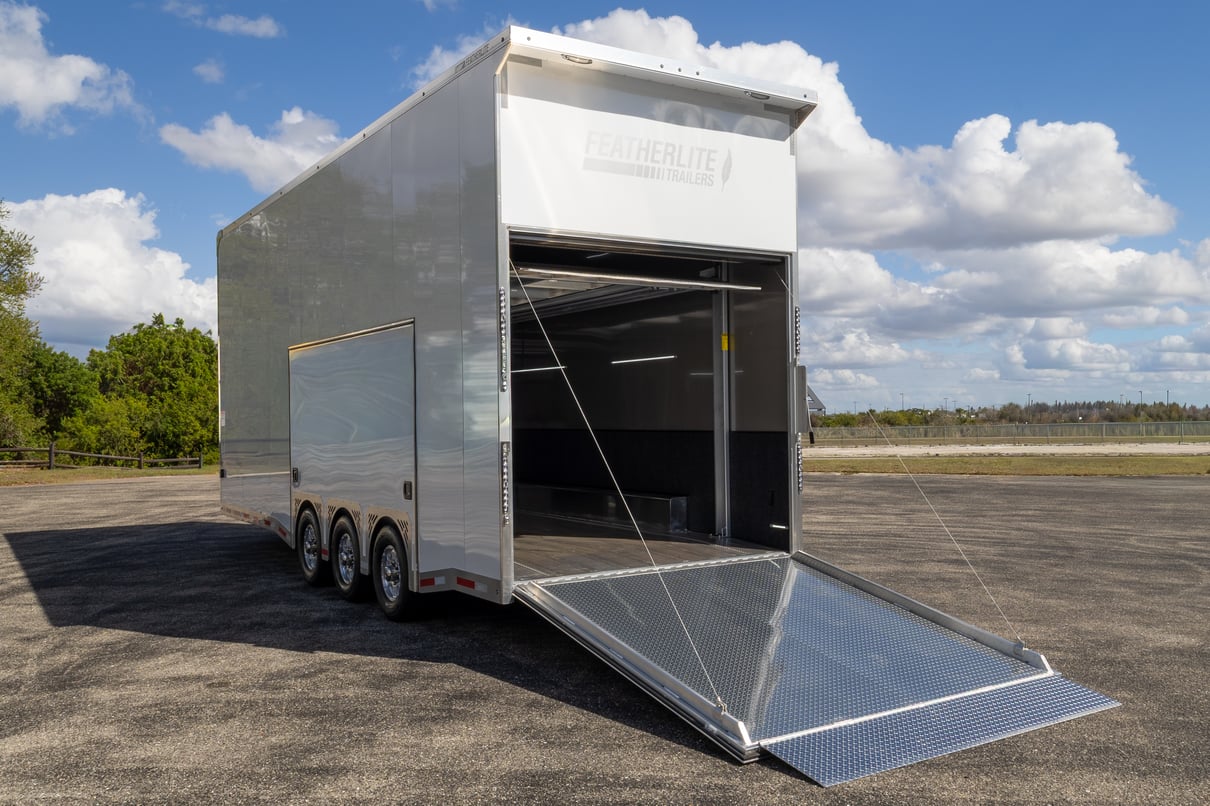 2026 Featherlite 26' Stacker Trailer 4414 gallery image-16