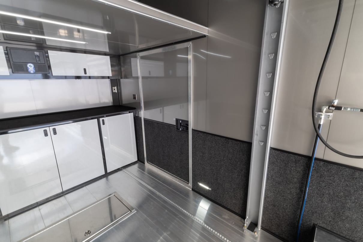 2026 Featherlite 26' Stacker Trailer 4414 gallery image-21