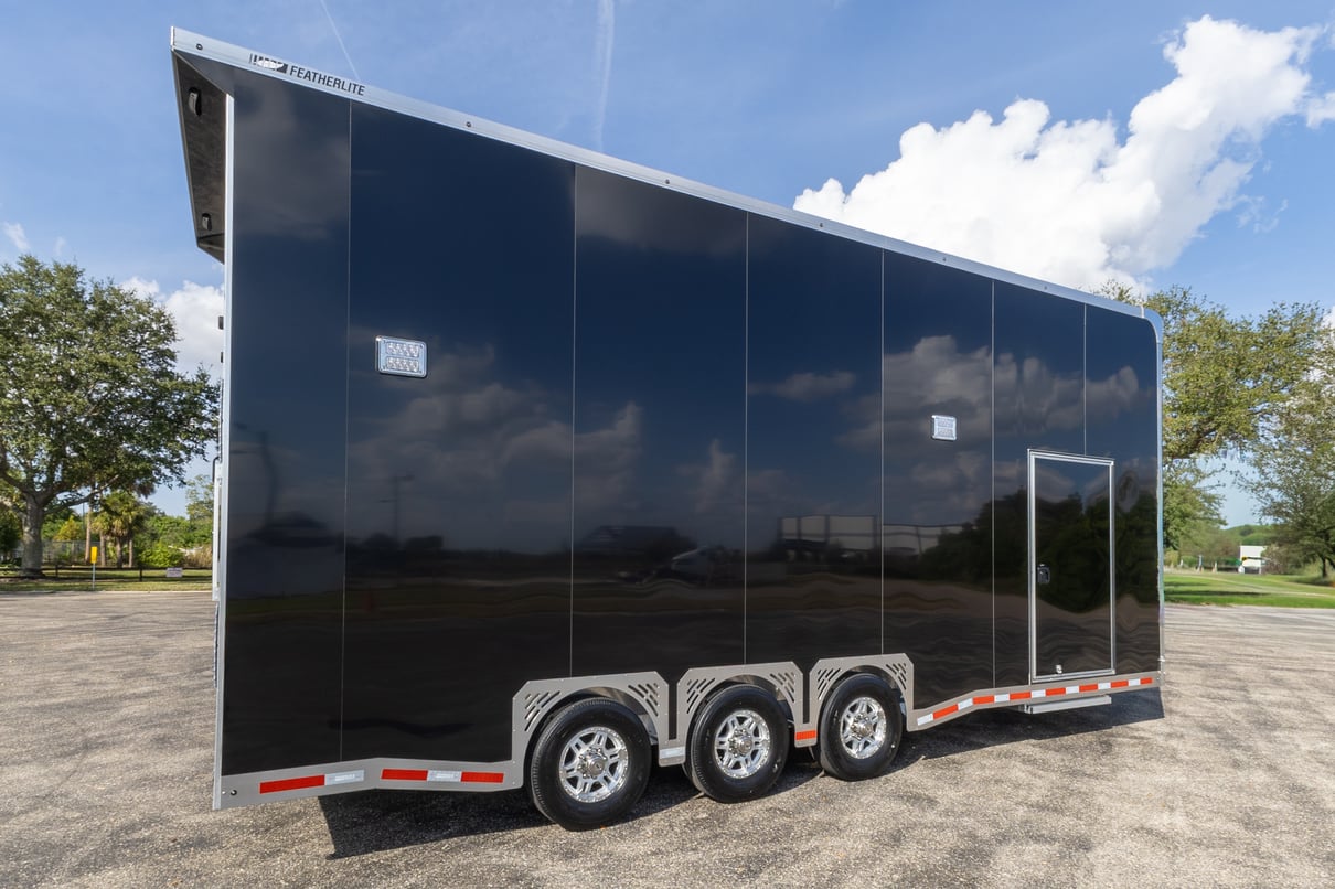 2026 Featherlite 26' Stacker Trailer 4414 gallery image-4