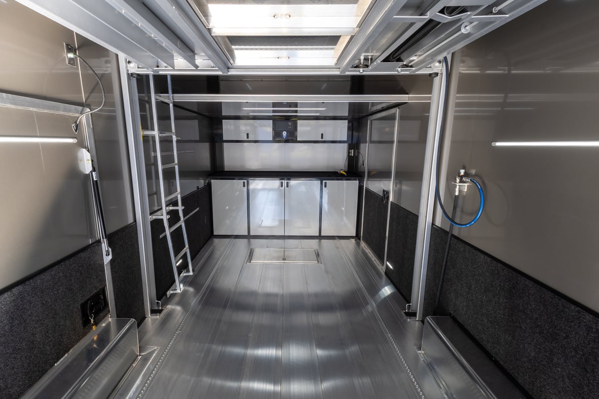 2026 Featherlite 26' Stacker Trailer 4414 gallery image-19