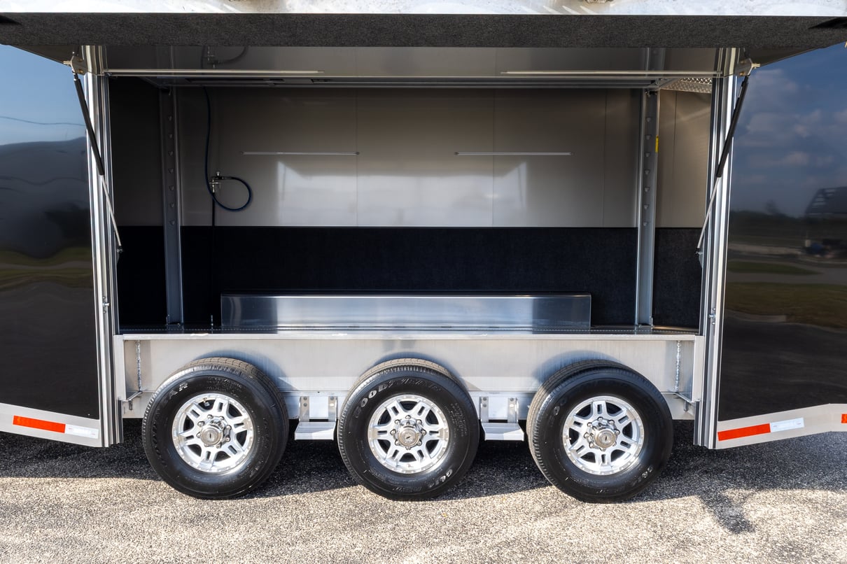 2026 Featherlite 26' Stacker Trailer 4414 gallery image-25
