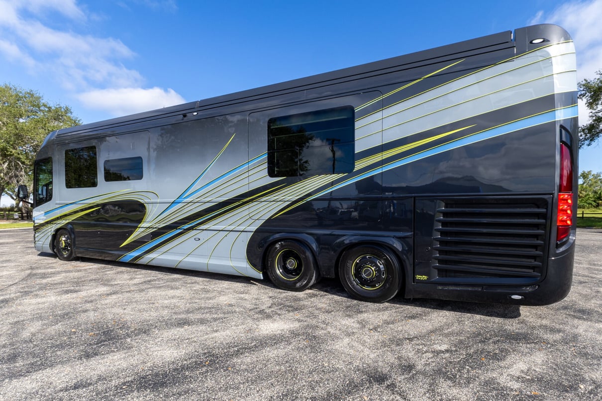 2024 Newell P50 gallery image-8