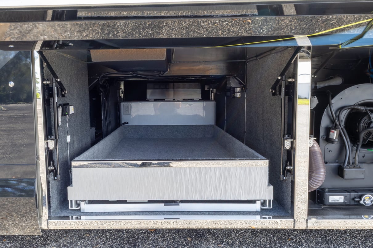 2024 Newell P50 gallery image-43