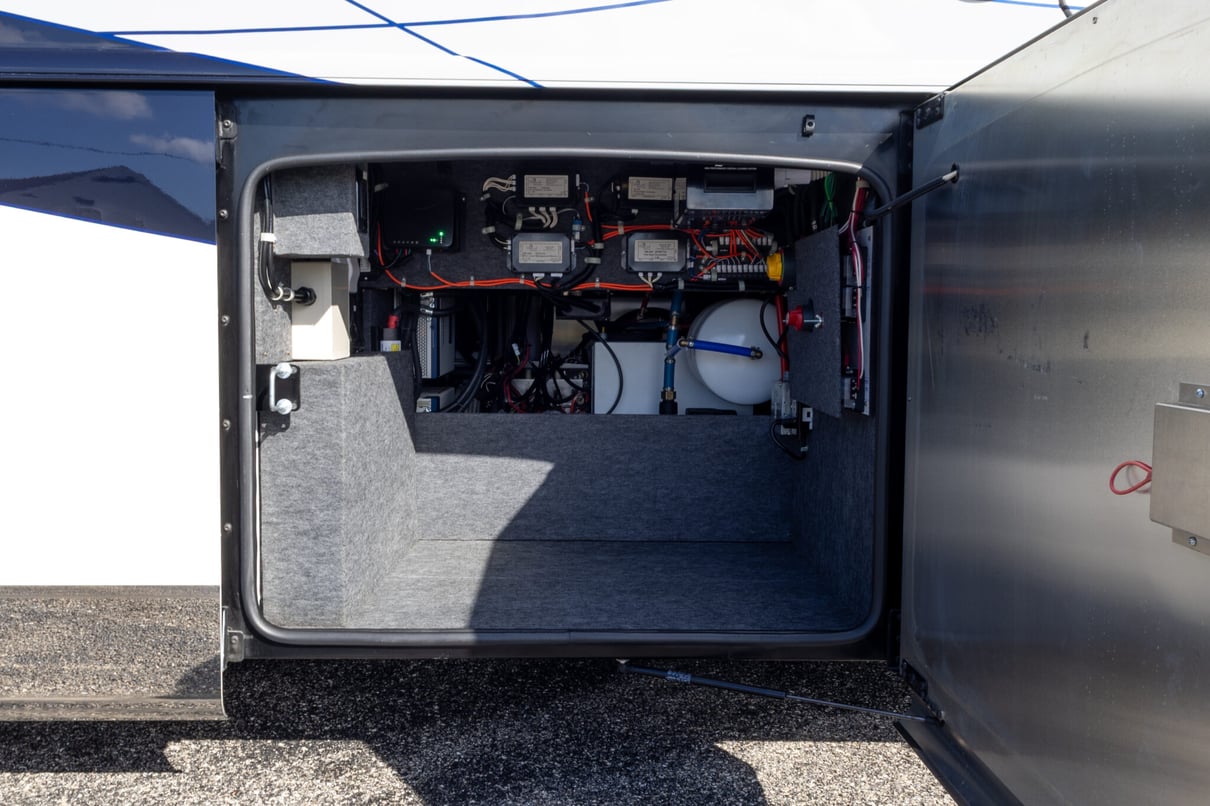 2025 Foretravel Realm Presidential LV2 gallery image-35