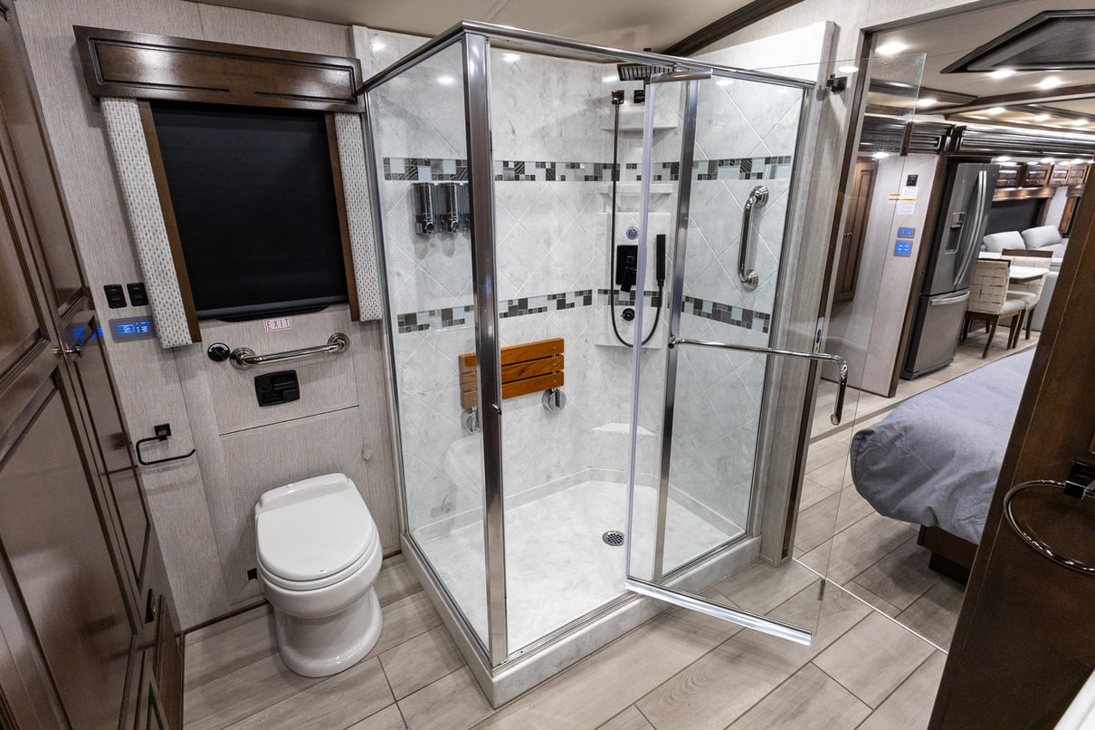 2022 Newmar Dutch Star 4369 gallery image-29