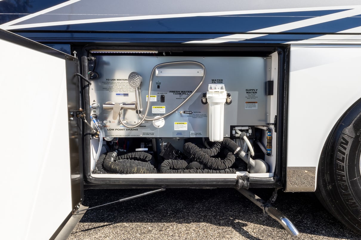 2022 Newmar Dutch Star 4369 gallery image-48