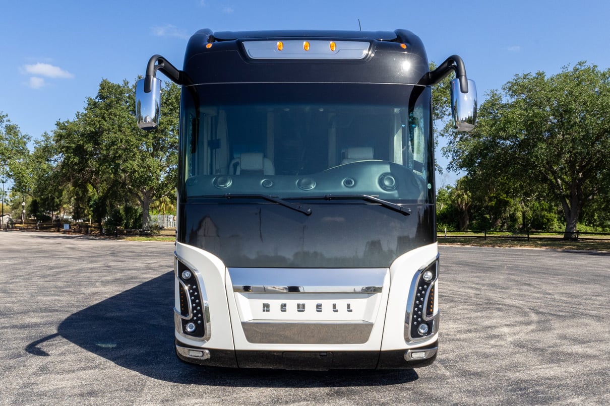 2017 Newell 2020P gallery image-12